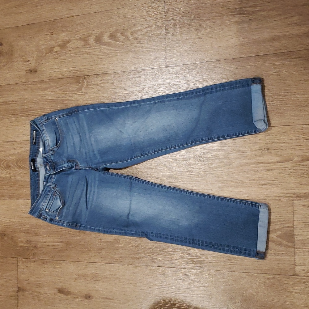 Women's Kensie cropped jeans